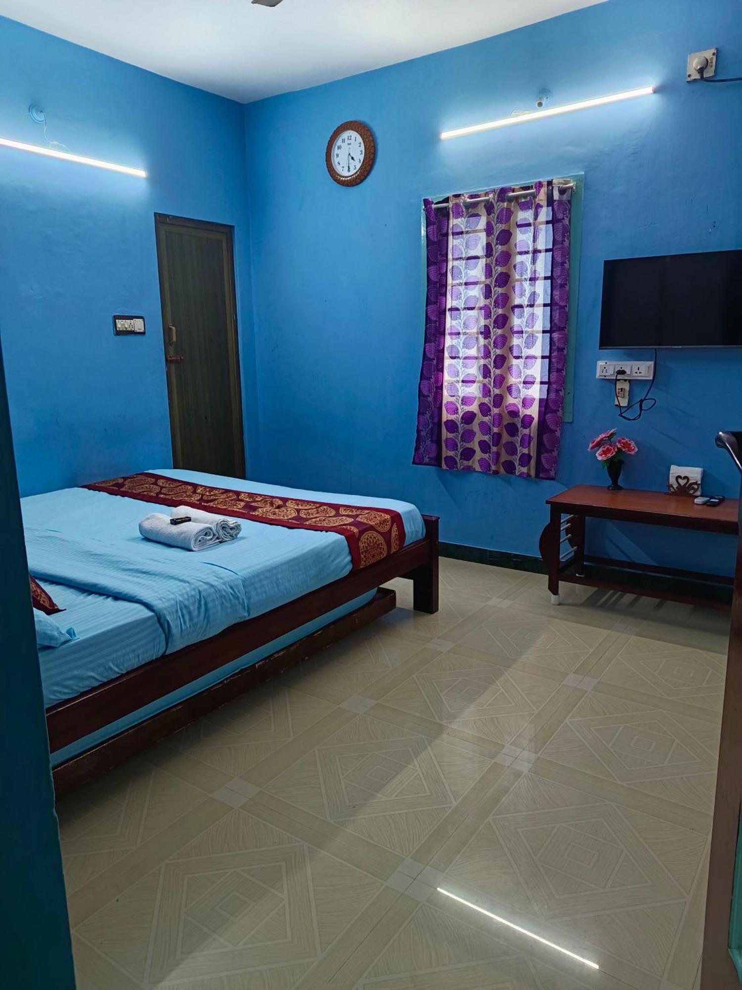 Blue Waves Homestay Pondicherry Exterior foto